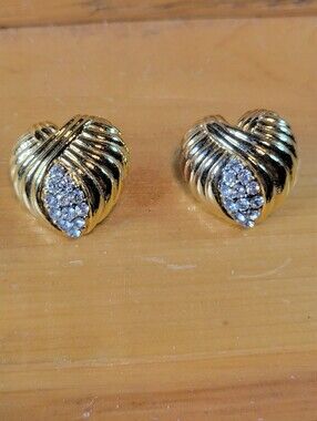 Vintage Ellen Kiam Goldtone Ribbed Heart Earrings with Icy Rhinestones Pierced
